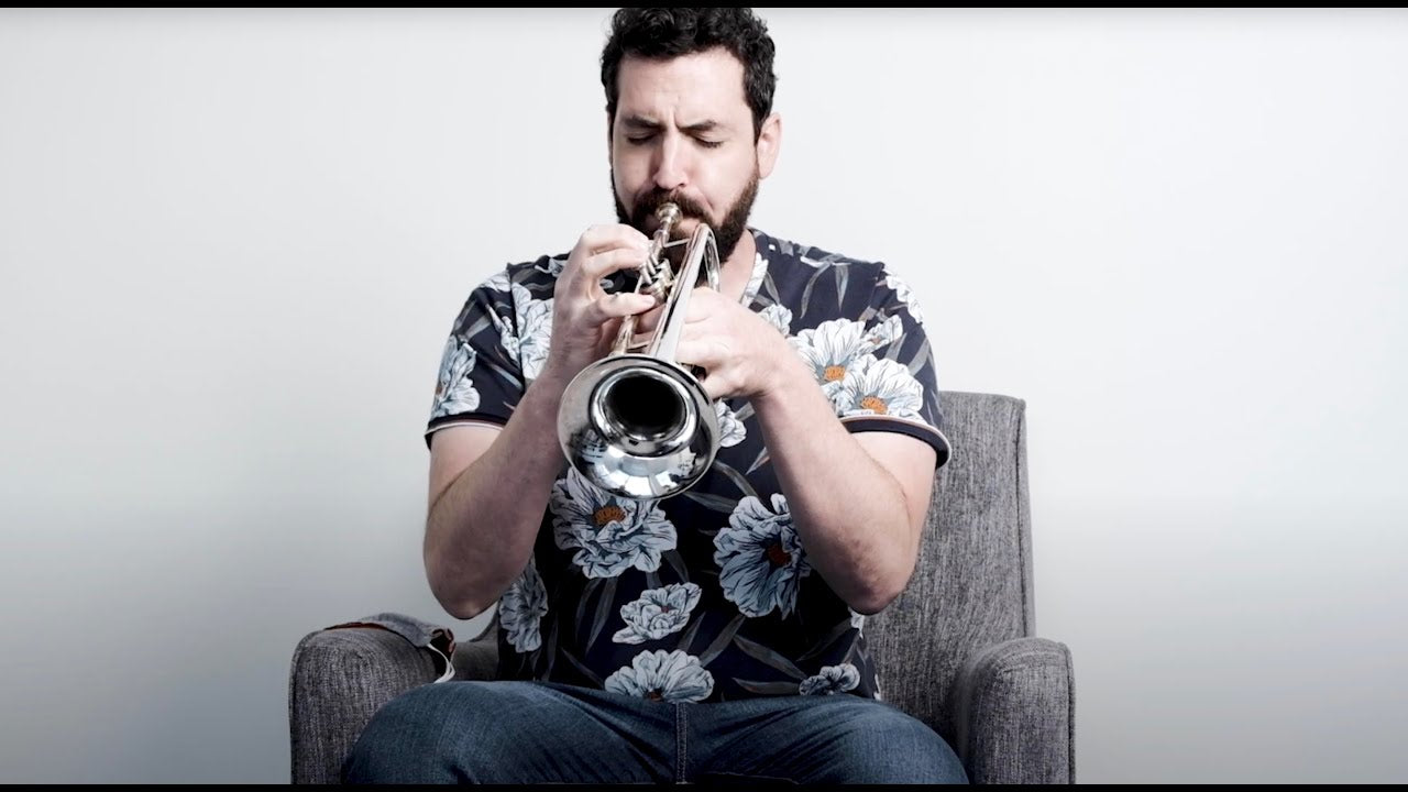 Headphones, Earphones and Digital Audio Players with premium audio ...